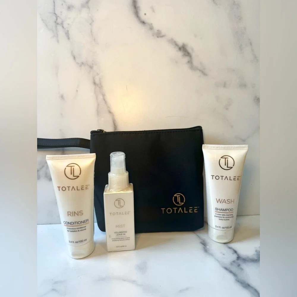 Totalee 4‑Piece Travel Haircare Kit – 3.4 oz/100 ml & 2.6 oz/80 ml New & Sealed